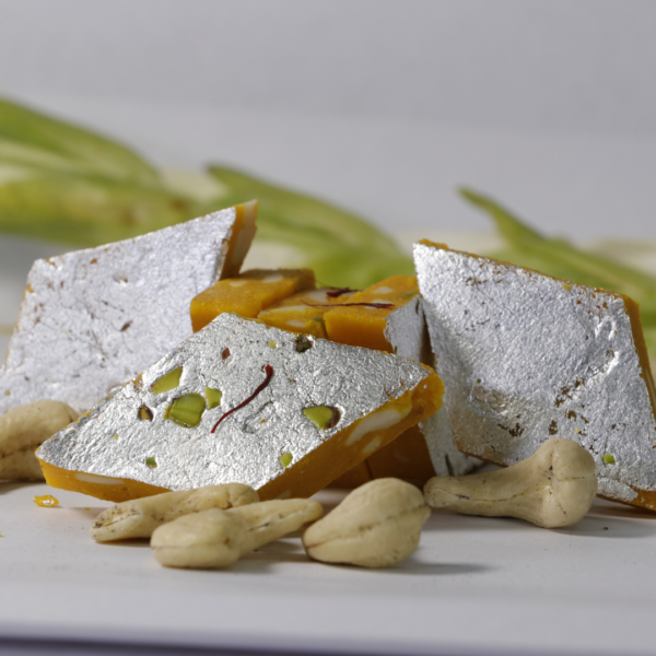 Kaju Kesar Katli