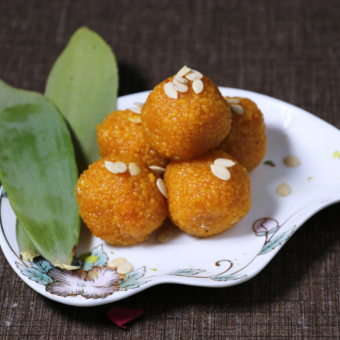 Motichur Laddu